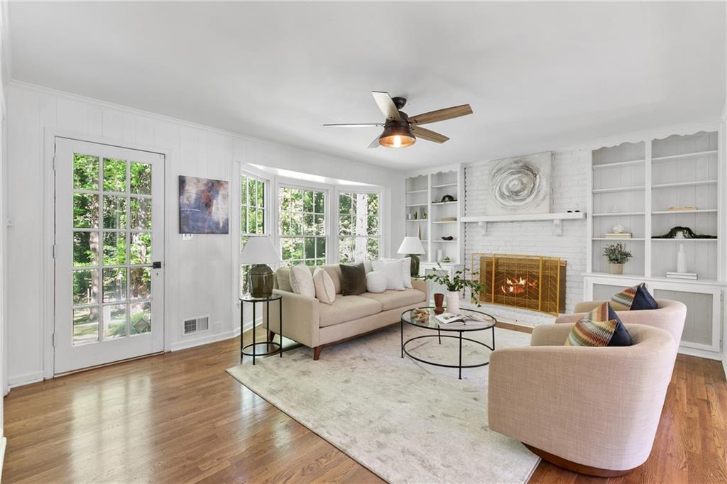 2212 Brookfield Drive