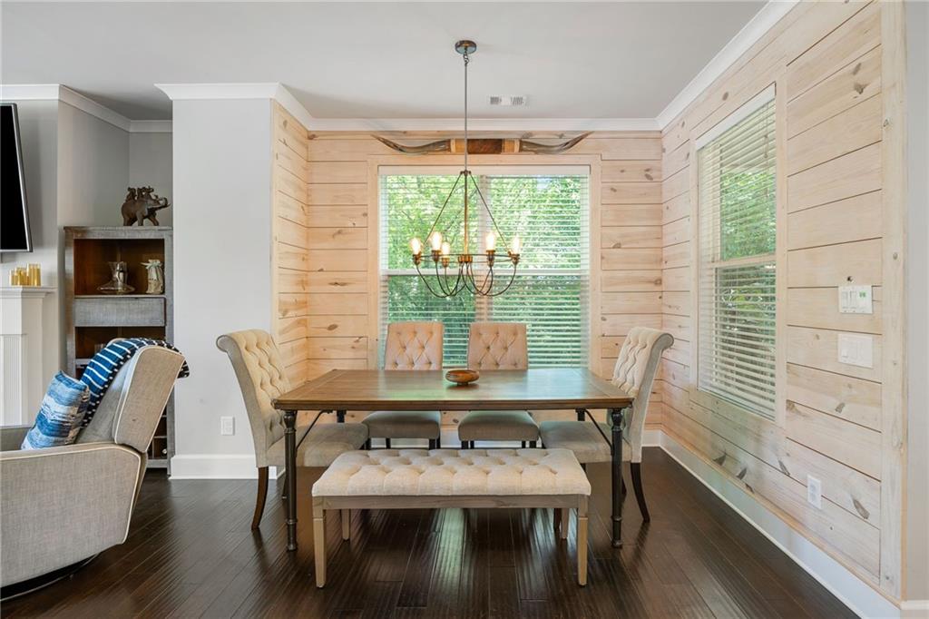 2136 Oak Knob Drive