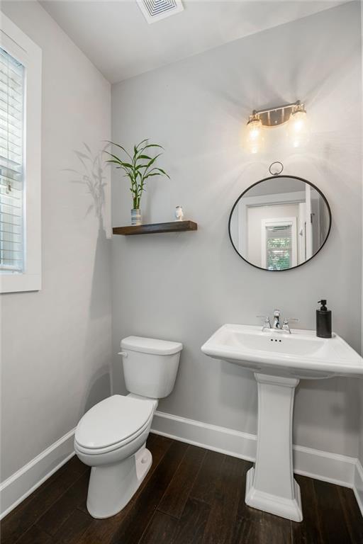 2136 Oak Knob Drive