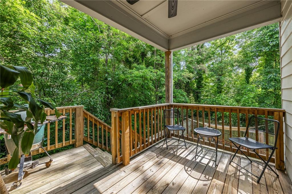 2136 Oak Knob Drive