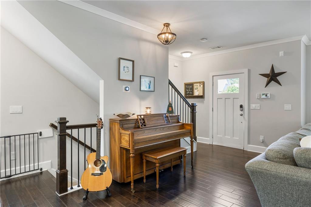2136 Oak Knob Drive