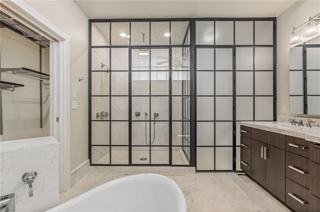 45 Ivan Allen Jr Boulevard NW Unit 2602