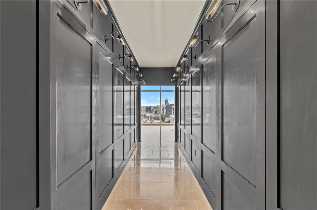 45 Ivan Allen Jr Boulevard NW Unit 2602