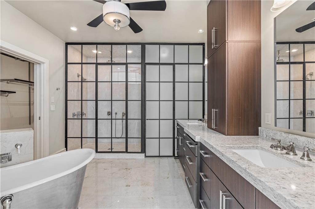 45 Ivan Allen Jr Boulevard NW Unit 2602