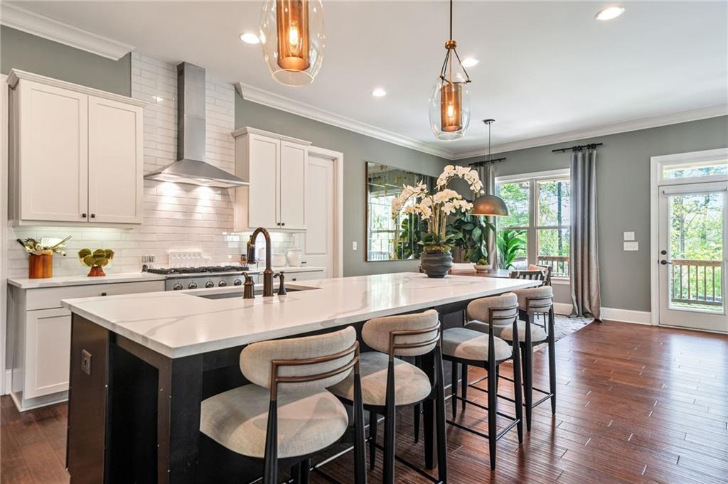 3515 Taylor Lane