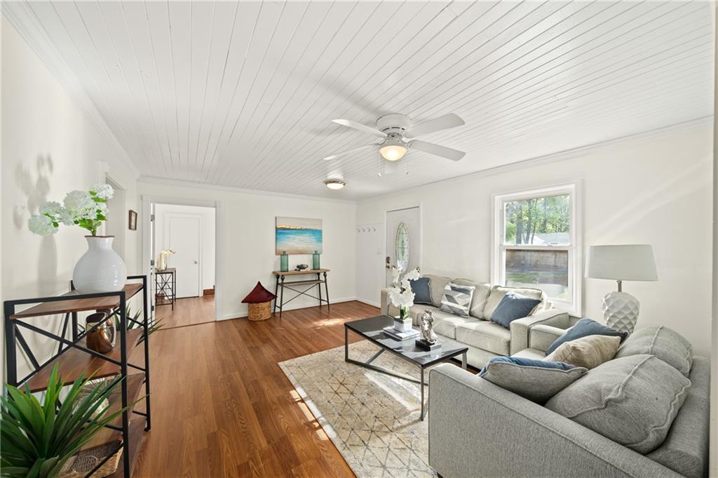 1961 Addison Road NE
