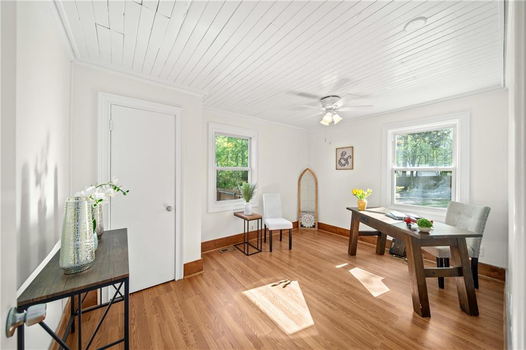 1961 Addison Road NE