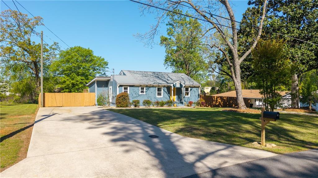 1961 Addison Road NE