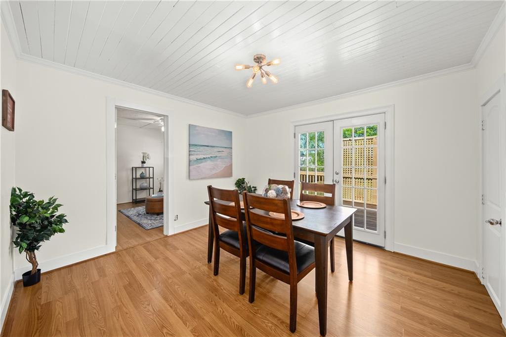1961 Addison Road NE