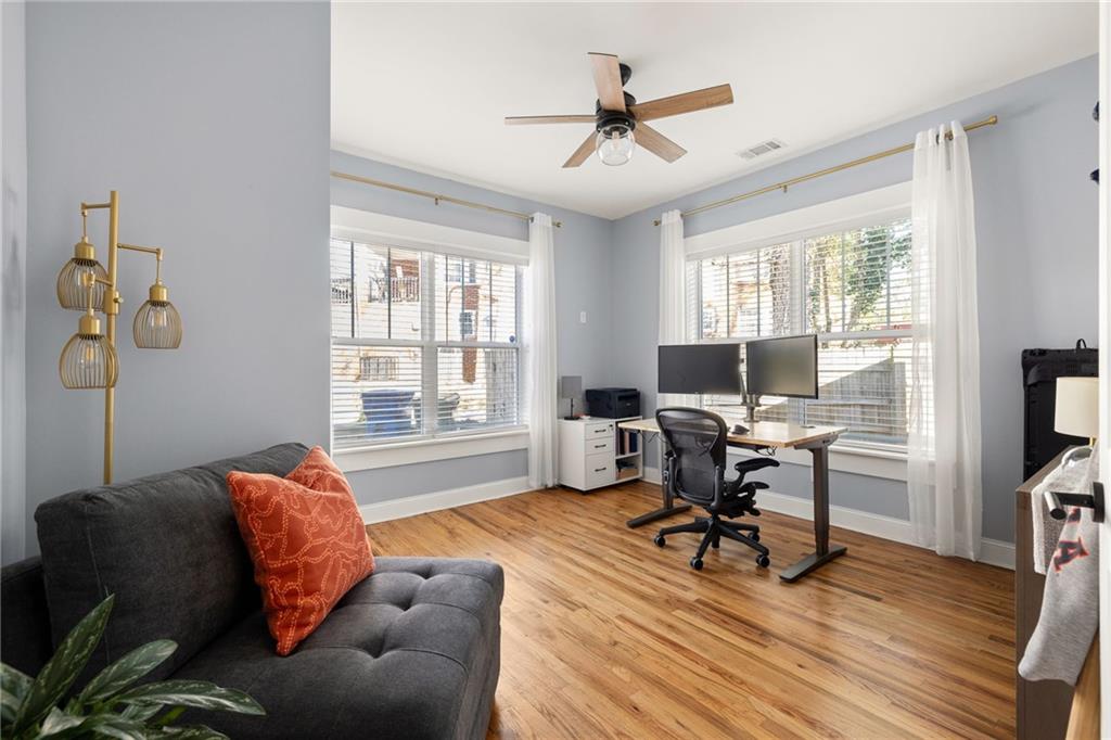 1598 Olympian Circle SW