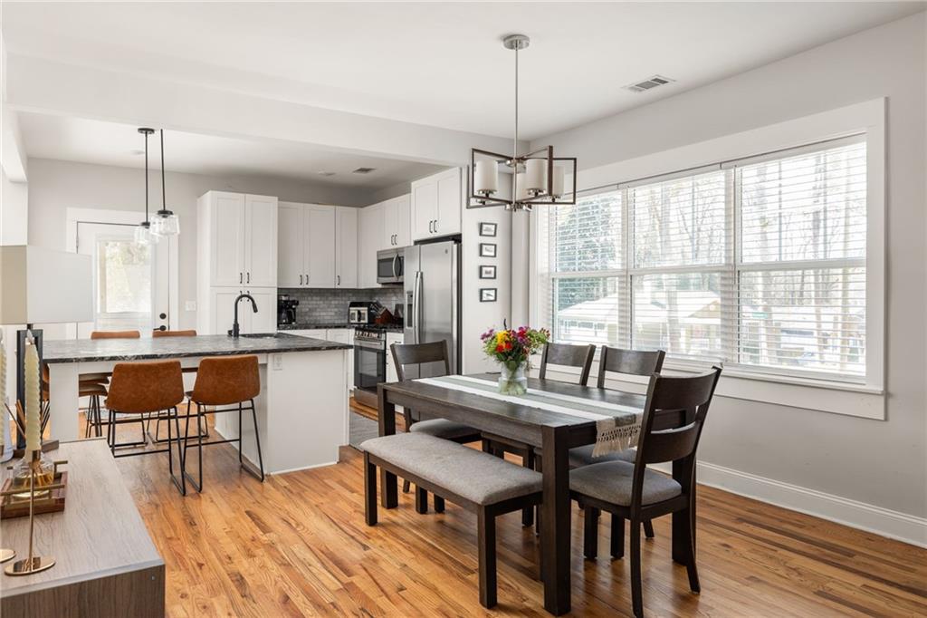 1598 Olympian Circle SW