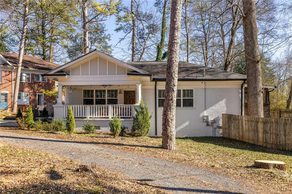 1598 Olympian Circle SW