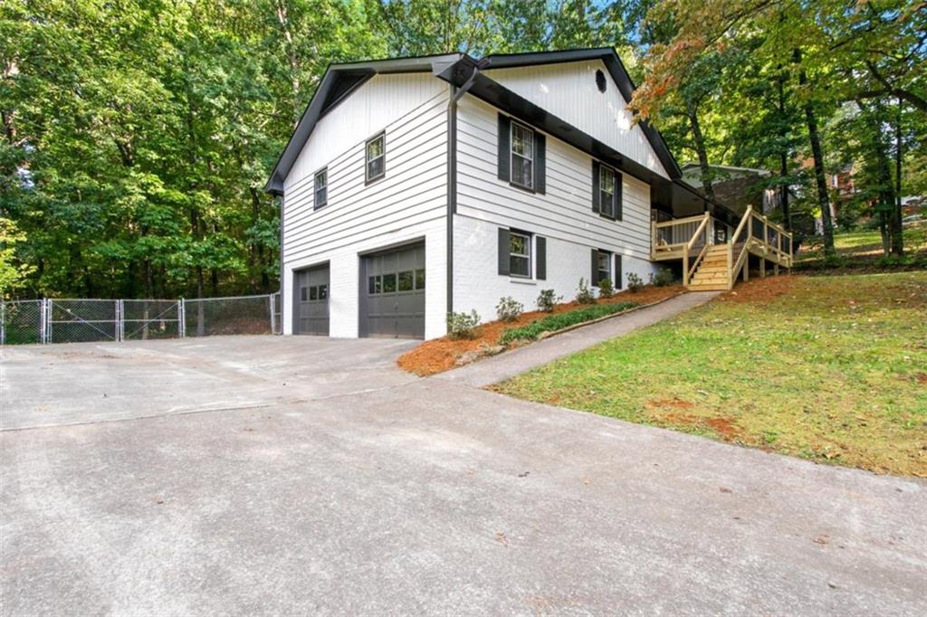 2152 Tourney Drive