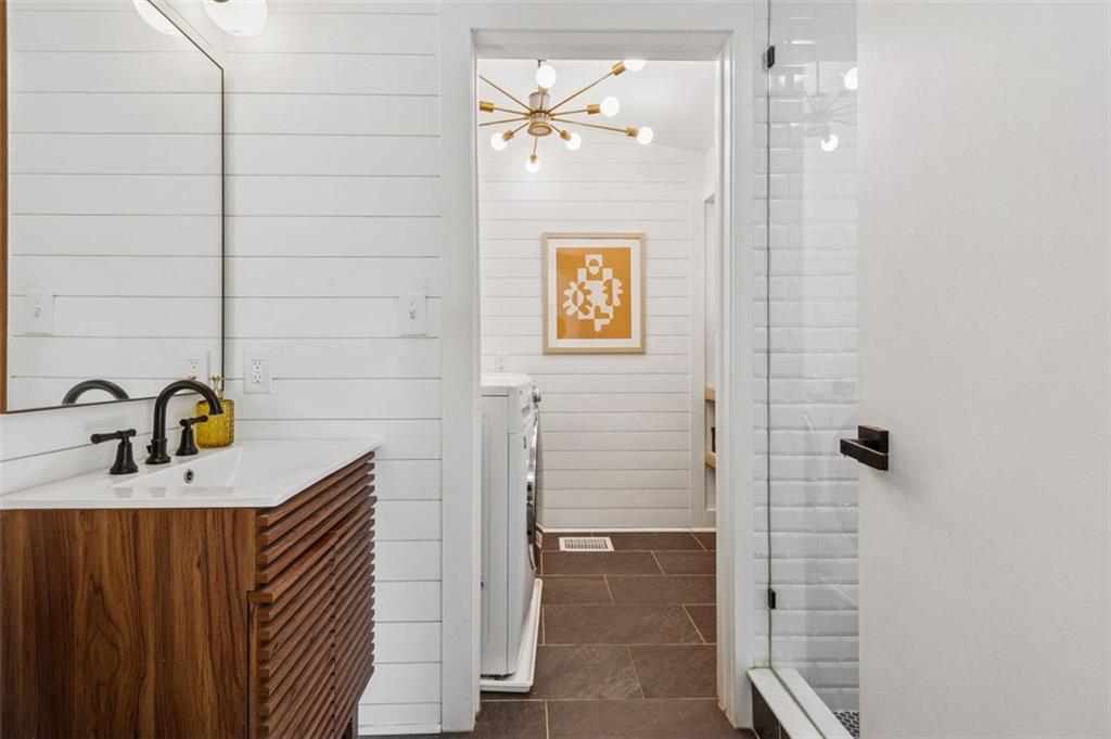 5785 Timberlane Terrace