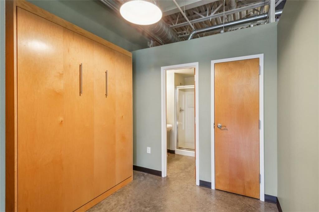 5200 PEACHTREE Road Unit 3324