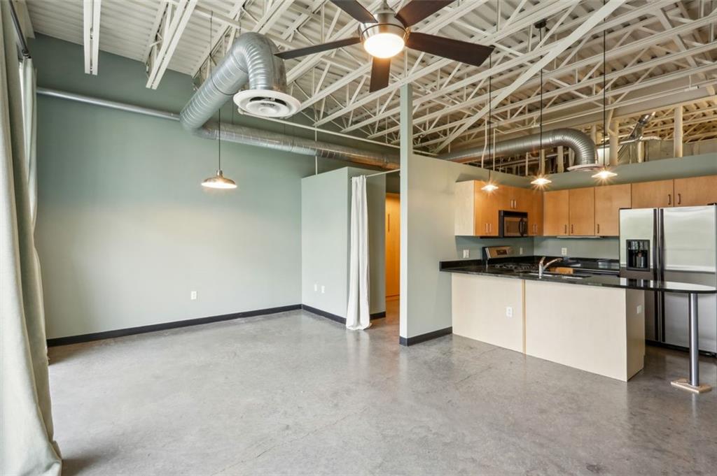5200 PEACHTREE Road Unit 3324