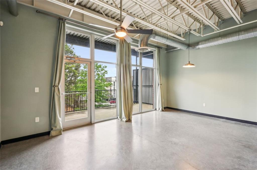 5200 PEACHTREE Road Unit 3324