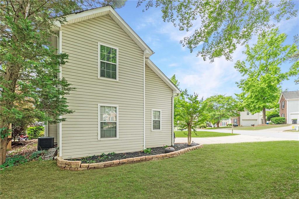 141 S Fairfield Drive