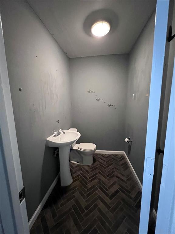 5846 Love Street