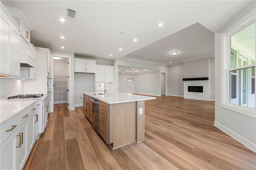 65 Blackshear Court