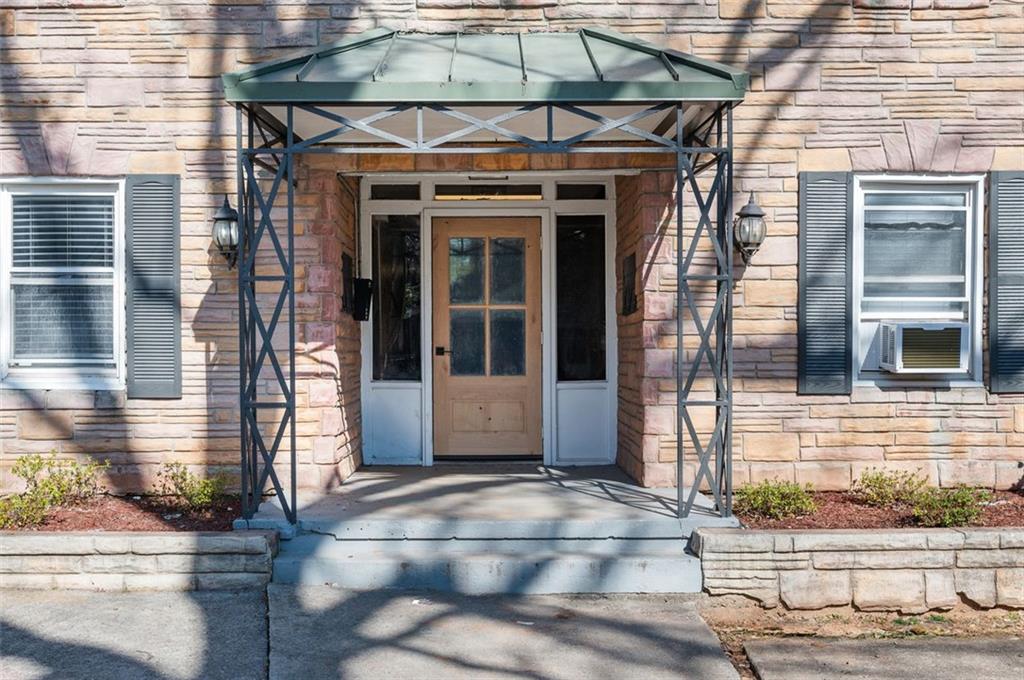 1338 MCLENDON Avenue NE Unit 3
