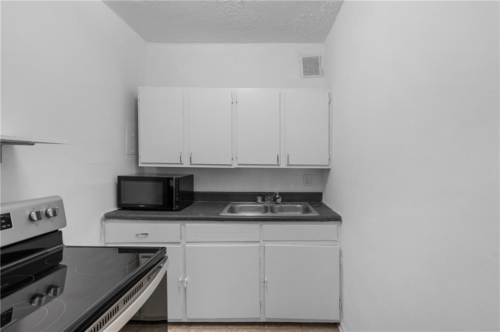1338 MCLENDON Avenue NE Unit 7