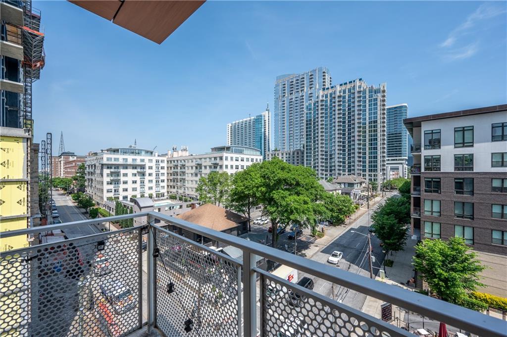 775 Juniper Street NE Unit 605