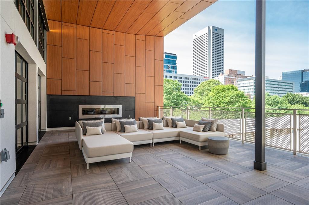 775 Juniper Street NE Unit 605