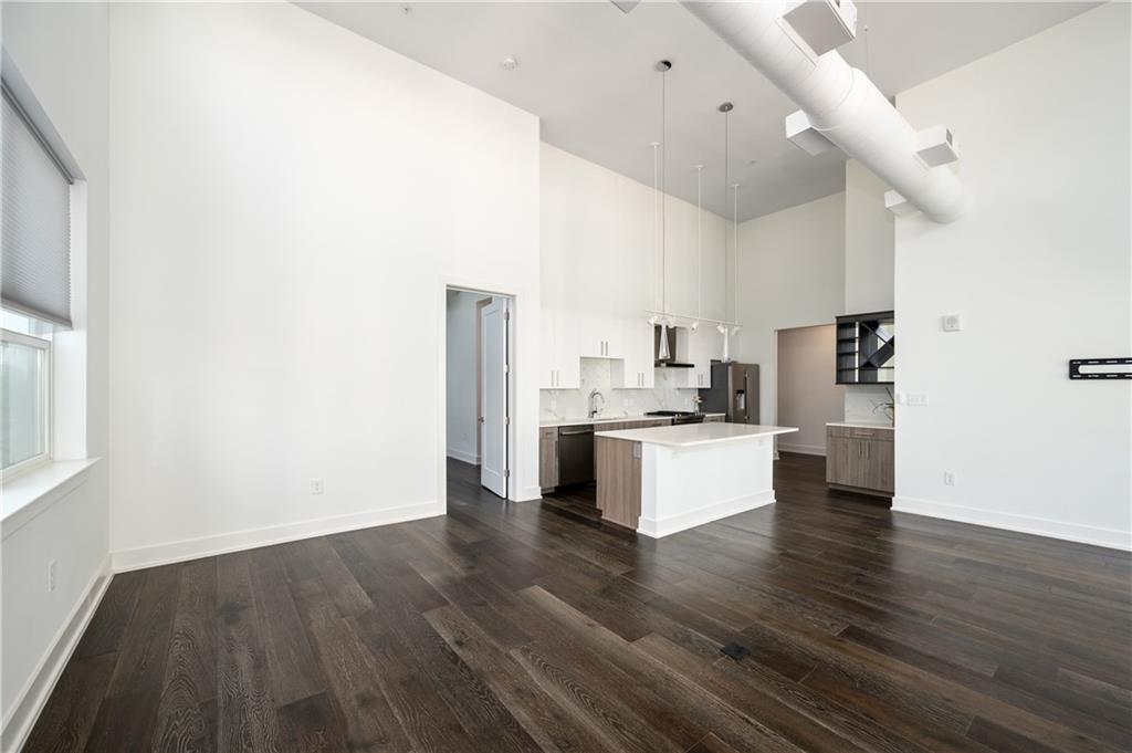 775 Juniper Street NE Unit 605