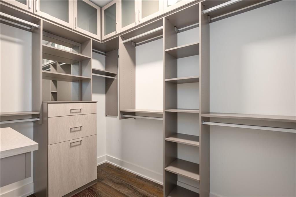 775 Juniper Street NE Unit 605