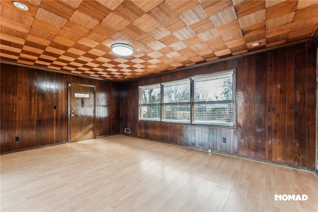 1143 Fountain Drive