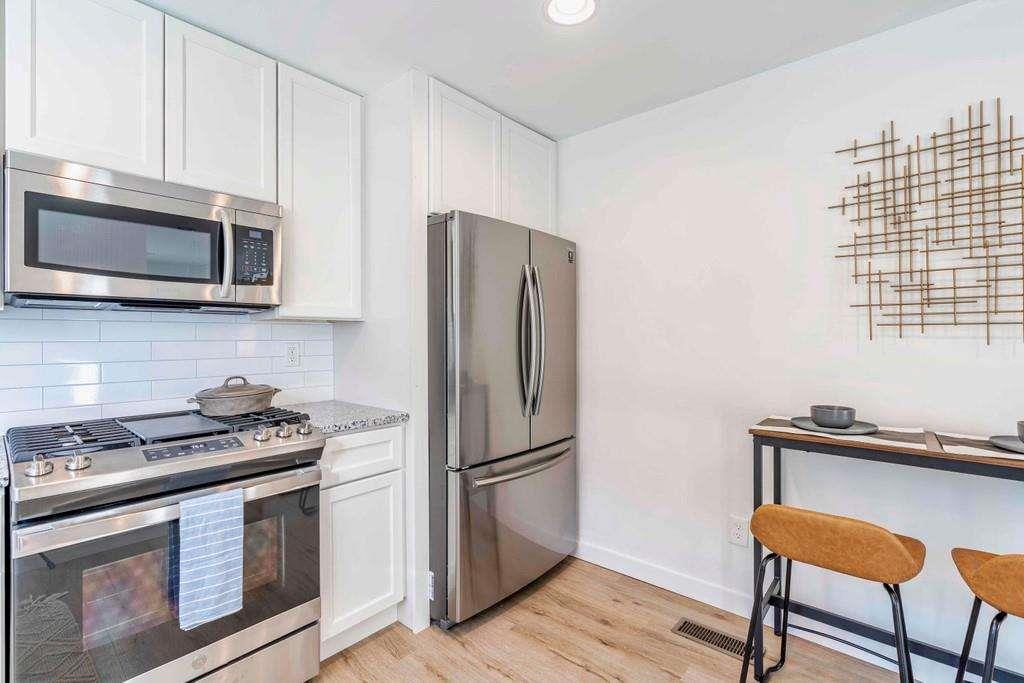 1015 Greenwood Avenue Unit 1