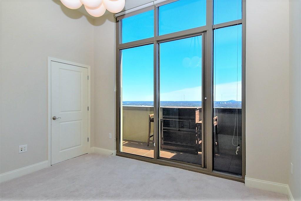270 17th Street NW Unit 4302