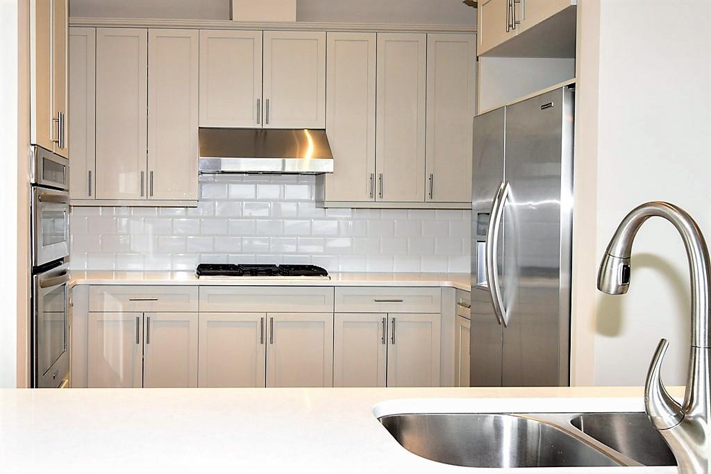 270 17th Street NW Unit 4302