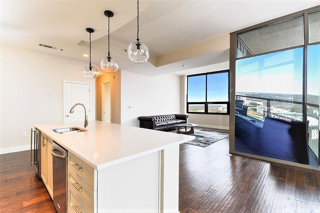 270 17th Street NW Unit 4302