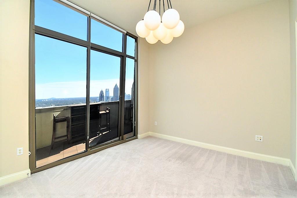270 17th Street NW Unit 4302