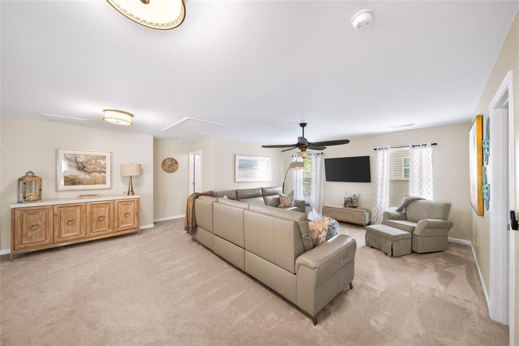 149 Manor Lane