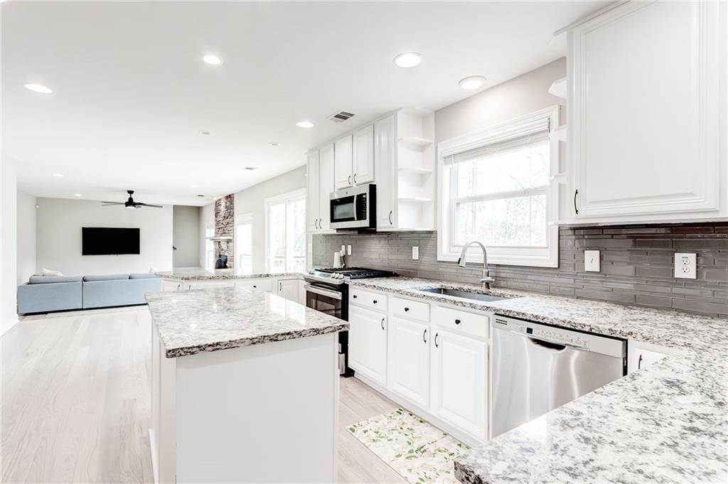 4418 Shellie Lane