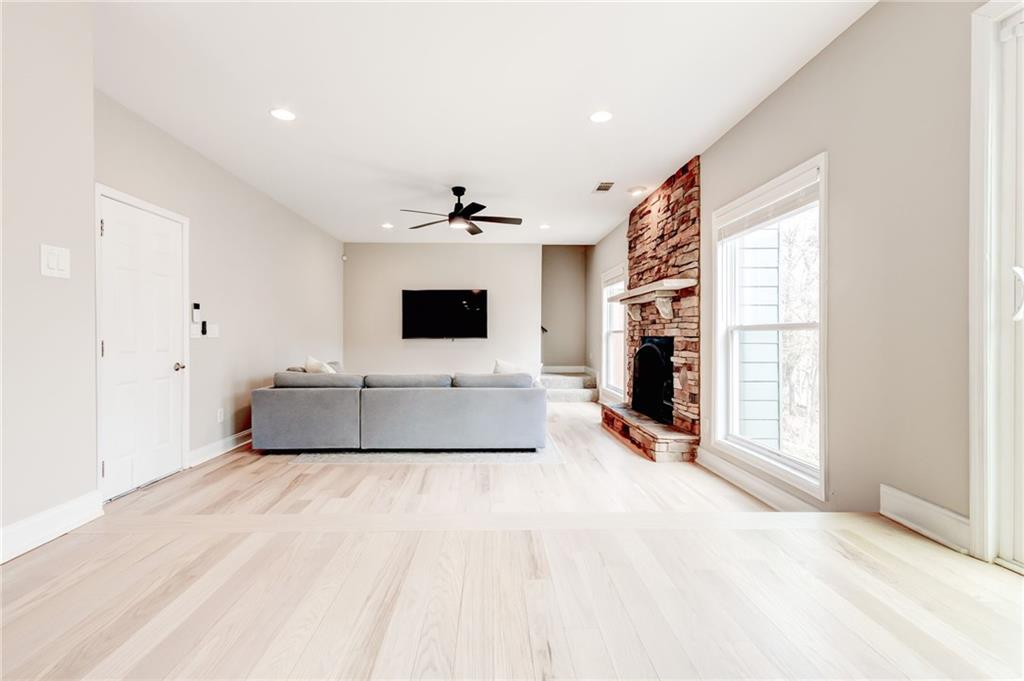 4418 Shellie Lane