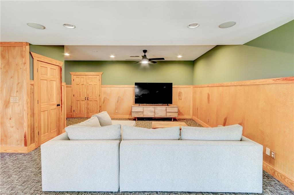 4418 Shellie Lane