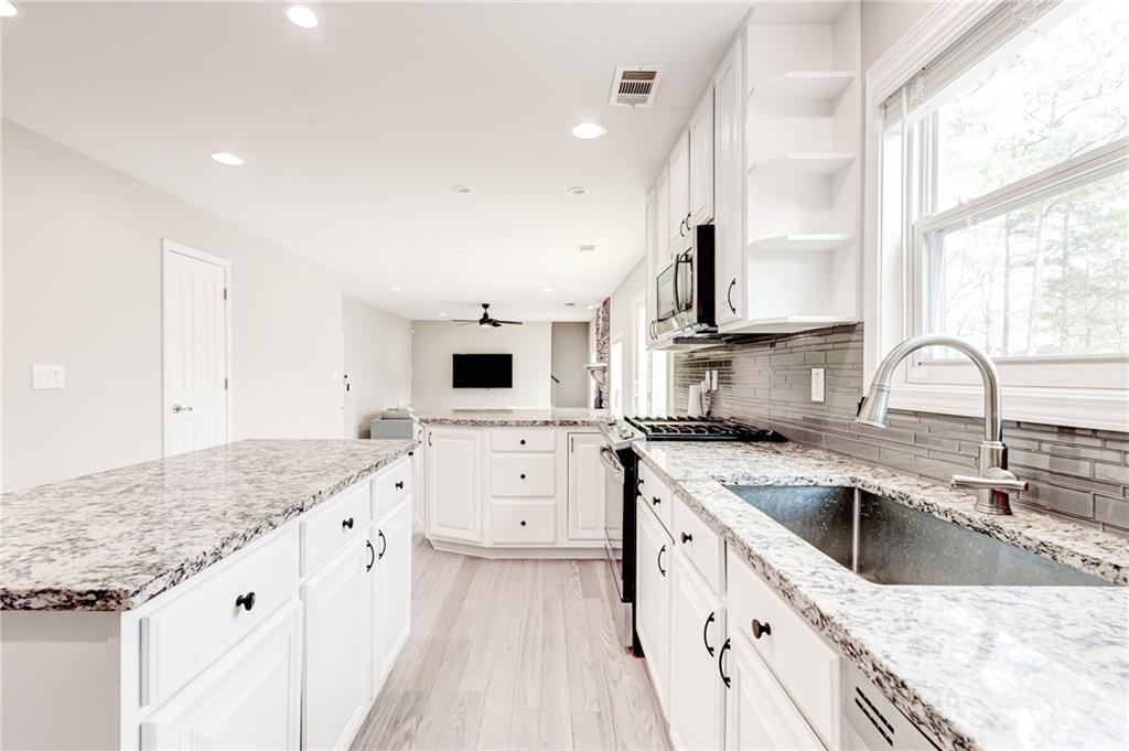 4418 Shellie Lane