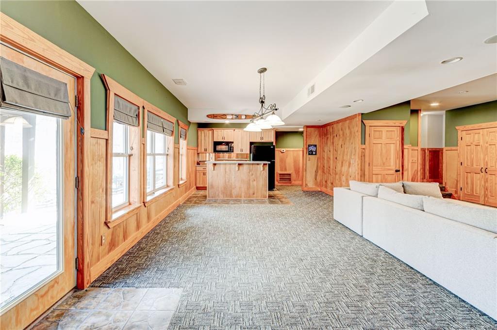 4418 Shellie Lane