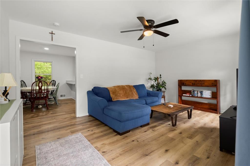 52 Cane Creek Valley Road