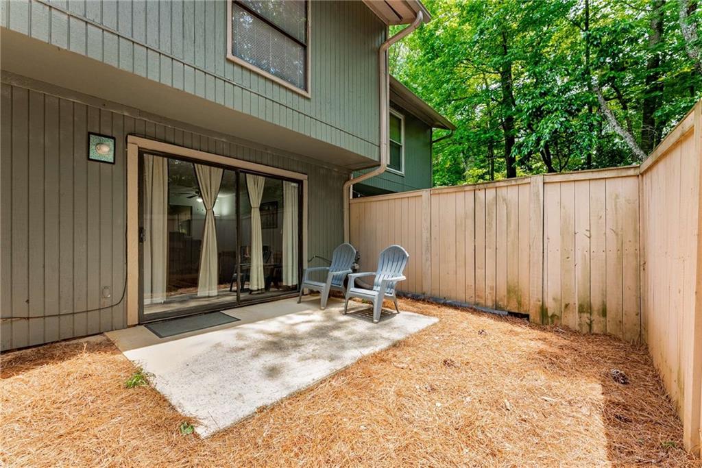 6158 Woodland Road