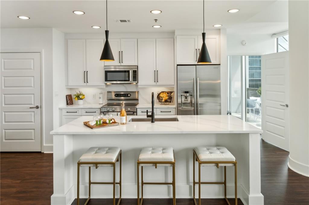 1080 Peachtree Street NE Unit 2309