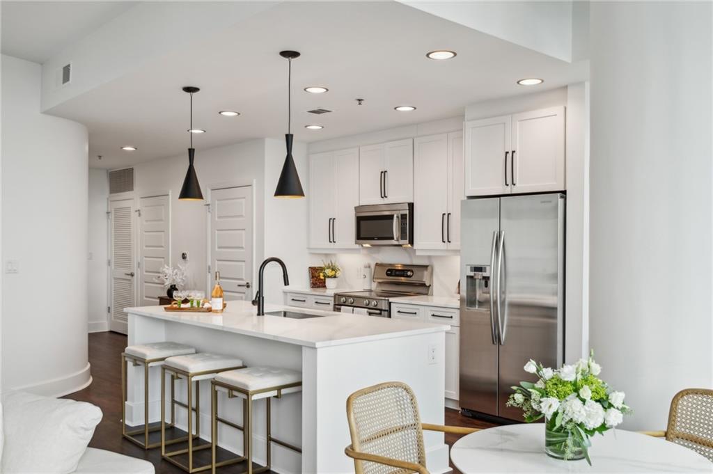 1080 Peachtree Street NE Unit 2309