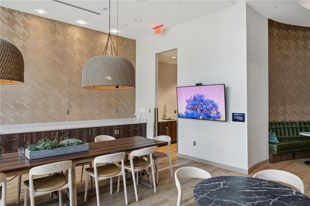 1080 Peachtree Street NE Unit 2309