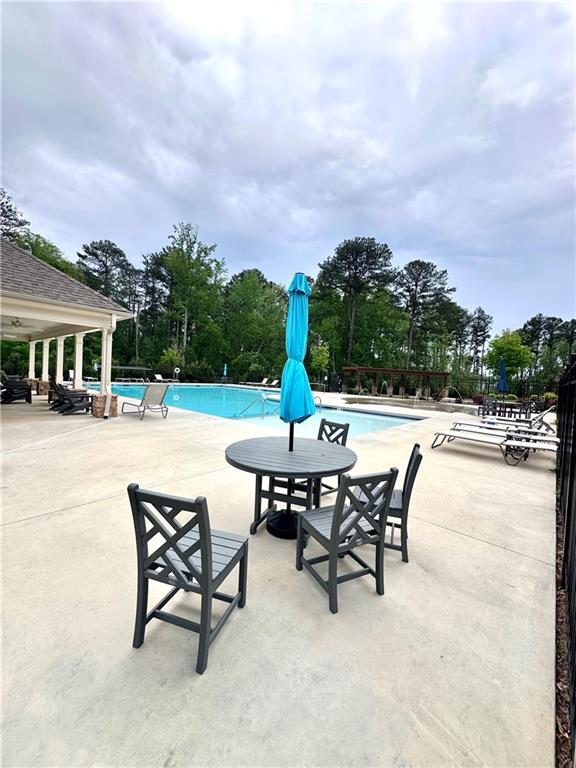 605 Skye Court