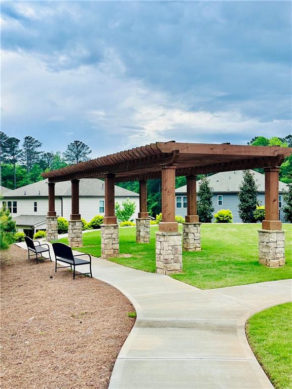 605 Skye Court