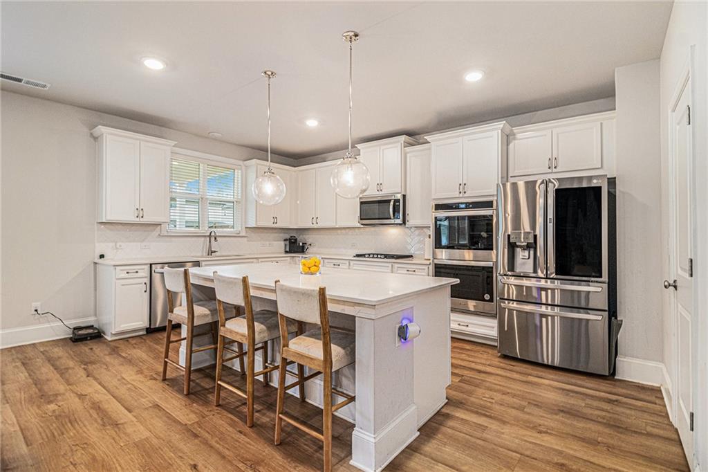 605 Skye Court